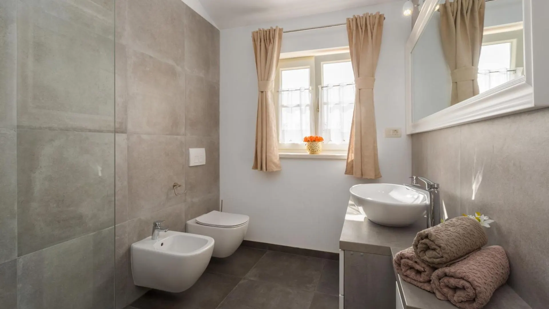 Villa Nar Mit Pool Und Panoramameerblick Bei Porec Sveti Lovrec Pazenaticki Holiday home