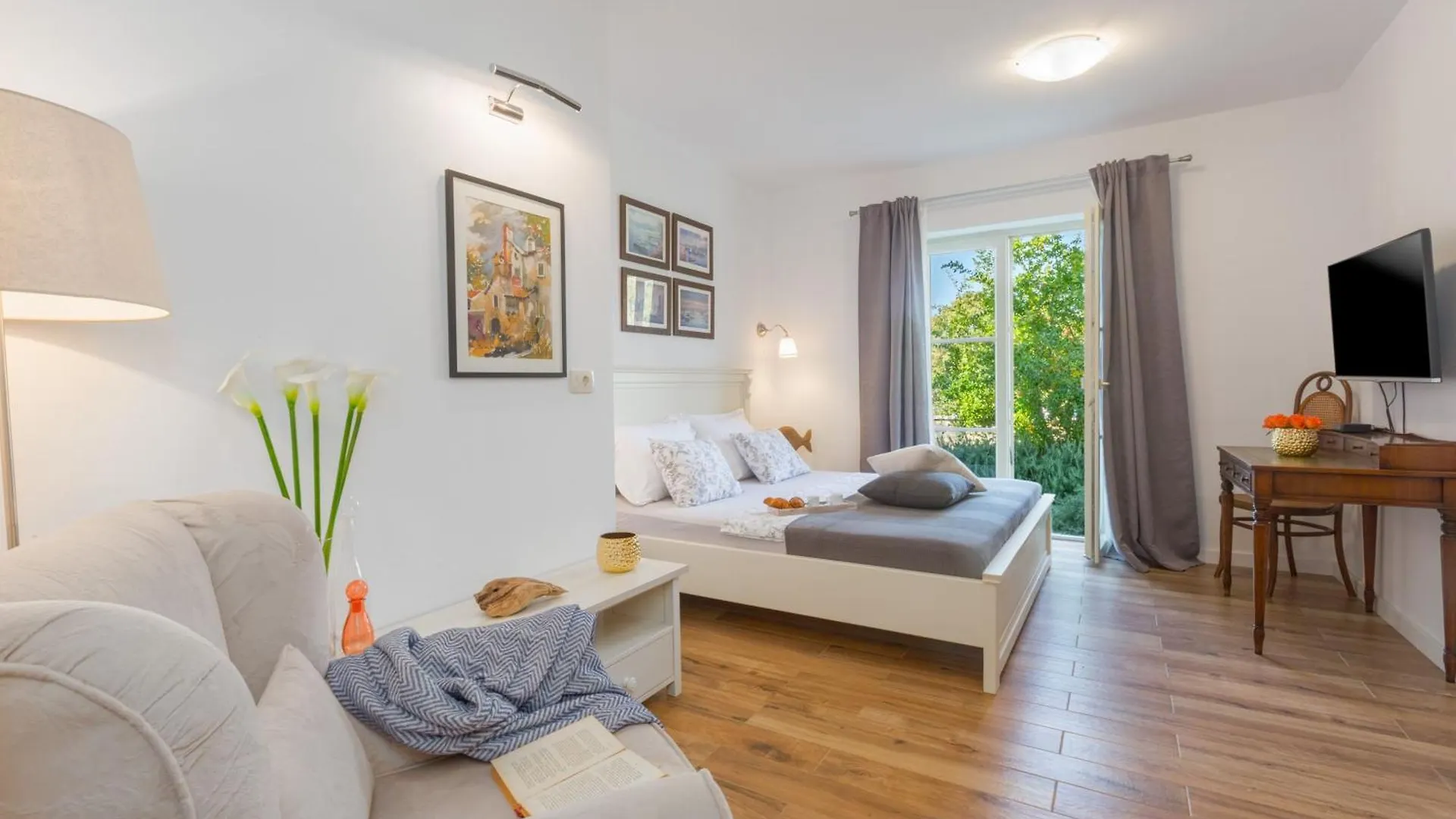 Villa Nar Mit Pool Und Panoramameerblick Bei Porec Sveti Lovrec Pazenaticki 0*,